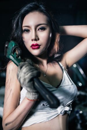 夜明前的琉璃色