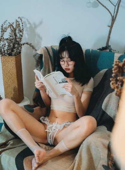 含羞草40集连续剧