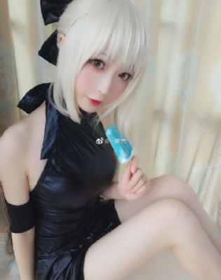校花乞丐