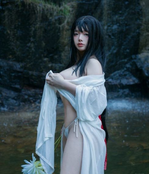 《年轻的小婊孑2》韩剧